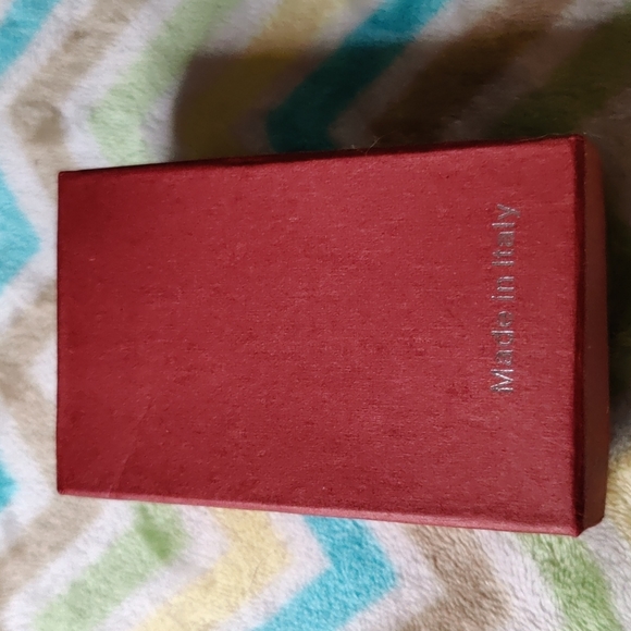 2. Made in Italy Murano Glass Necklace on Leather Cord - Picture 3 of 4